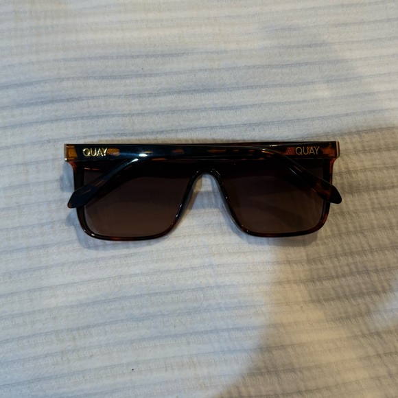 QUAY Nightfall sunglasses polarized - Picture 6 of 7
